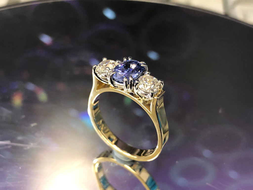 Transform your old jewellery into a modern treasure