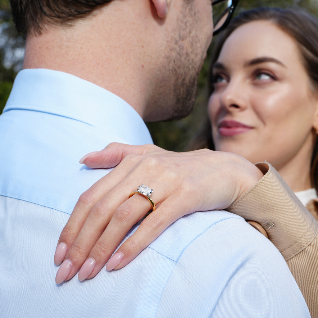 Modern and timeless rings - designed for your love story