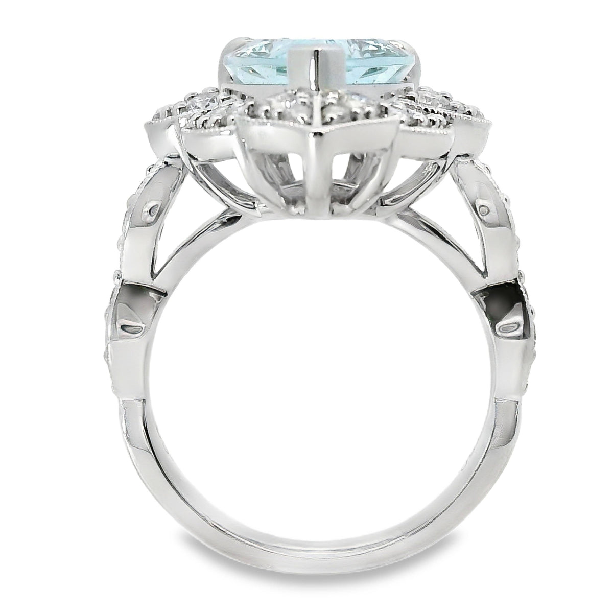 18ct White Gold Pear Cut Natural Aquamarine And Diamond Ring