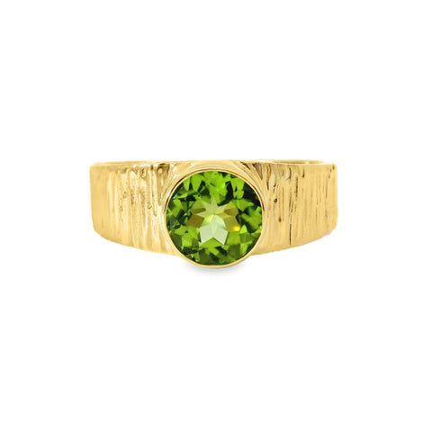 9ct Yellow Gold Peridot Bezel Set Textured Ring