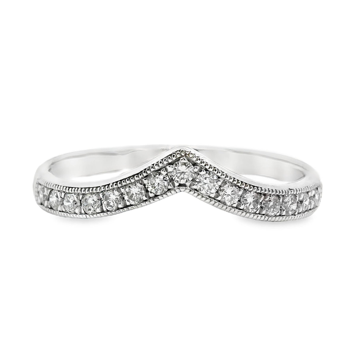 18ct White Gold V Shaped Diamond Ring With Milgrain Detail