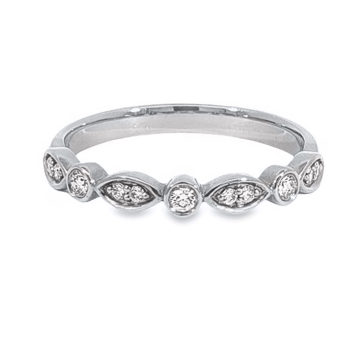 18ct White Gold Diamond Dress Ring TDW = 0.15ct