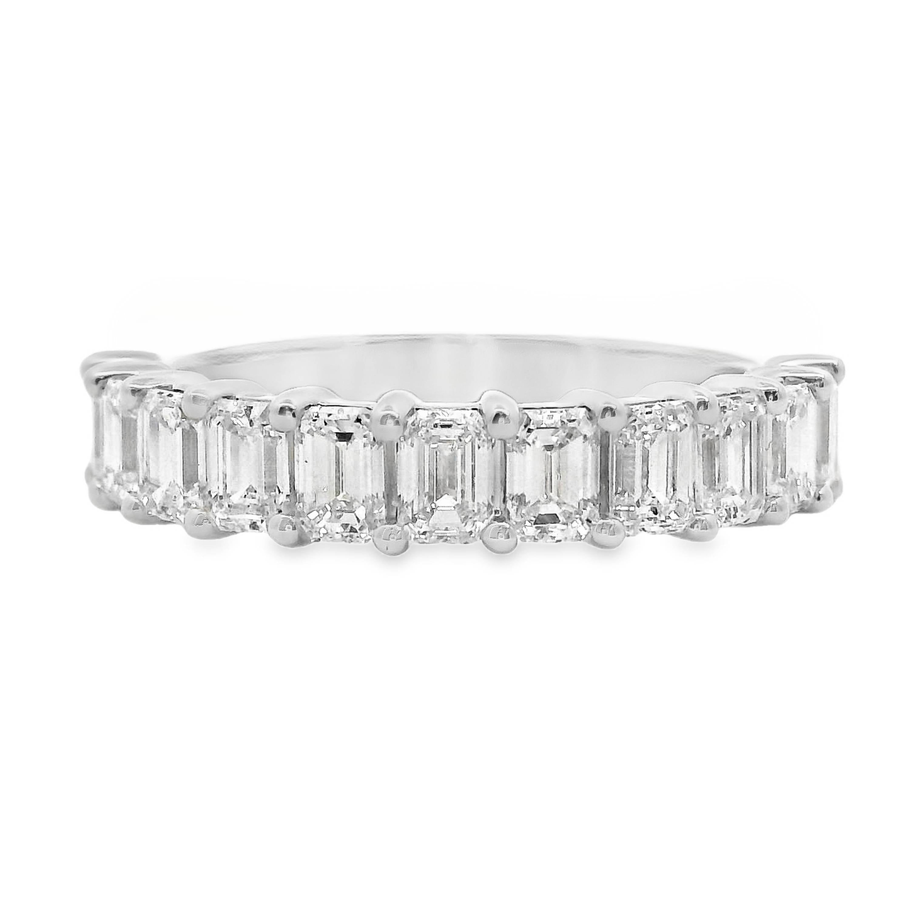 Emerald Cut Diamond Ring Claw Set