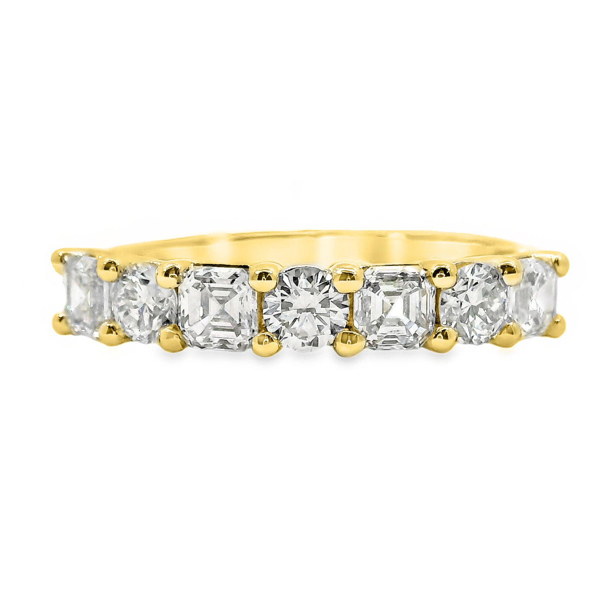 Phillipa 9ct Yellow Gold Alternating Round and Asscher Cut Lab Grown Diamond Ring