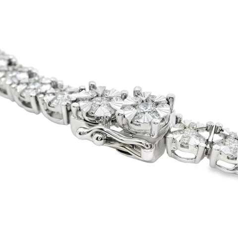 18ct White Gold Natural Diamond Illusion Set Necklace 10.078ct TDW