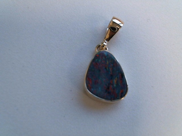 9ct YG Opal Doublet Pendant