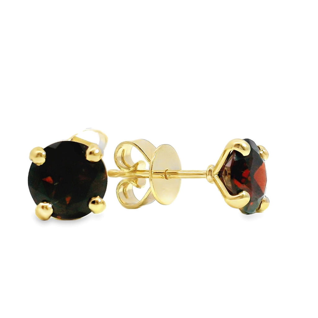 9ct Yellow Gold Four Claw Garnet Stud Earrings