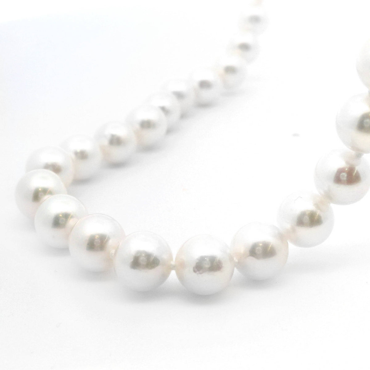 9ct Yellow Gold Akoya Pearl Strand Necklace 7 - 7.5mm