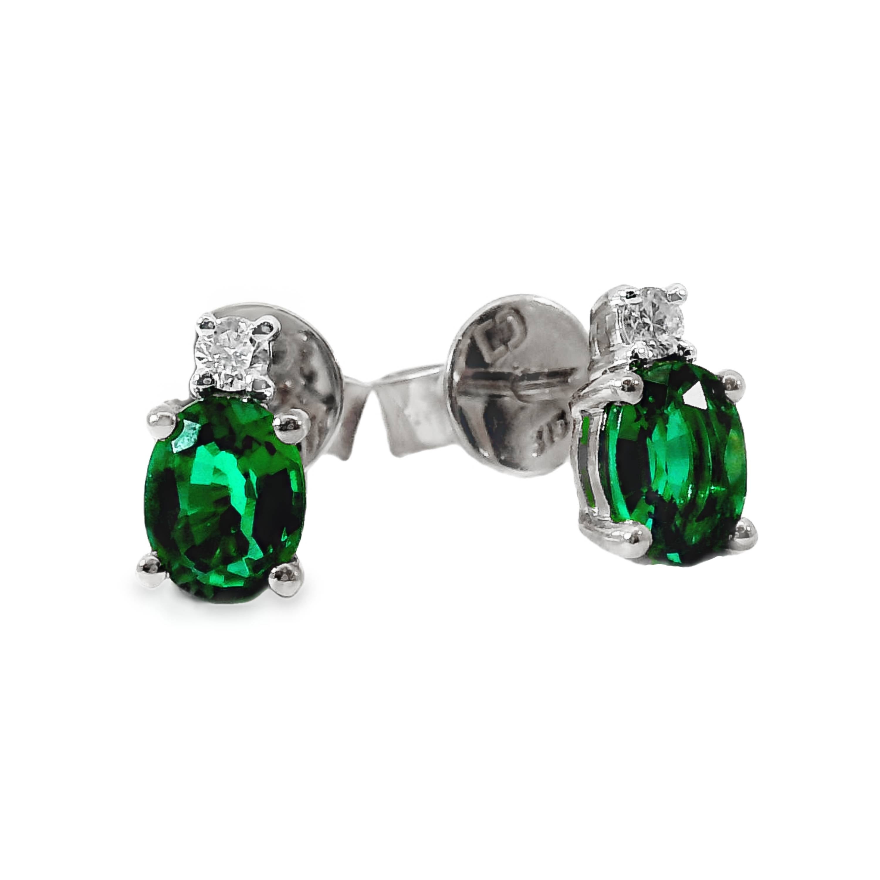 Sadie Stud Earrings