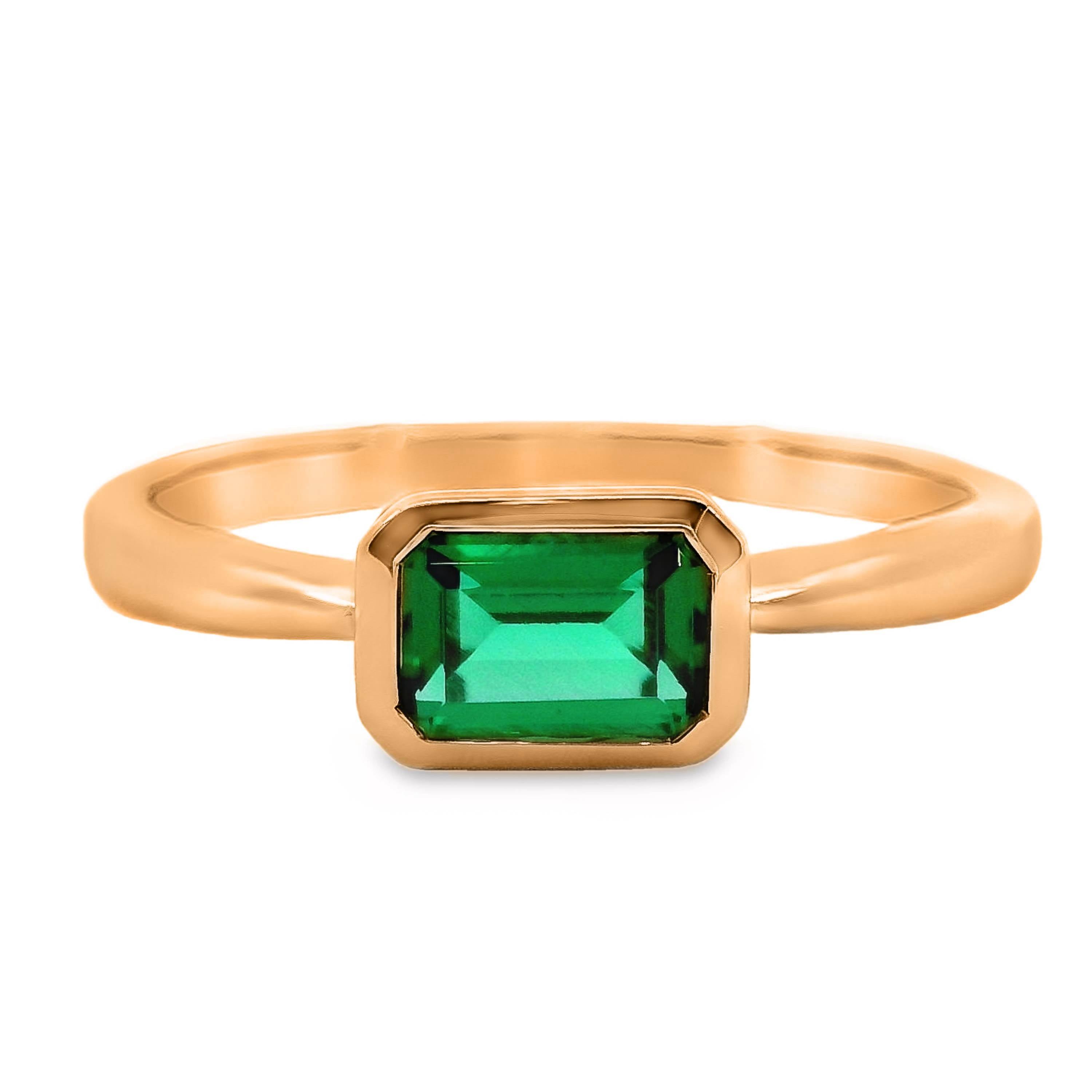 Astrid Ring