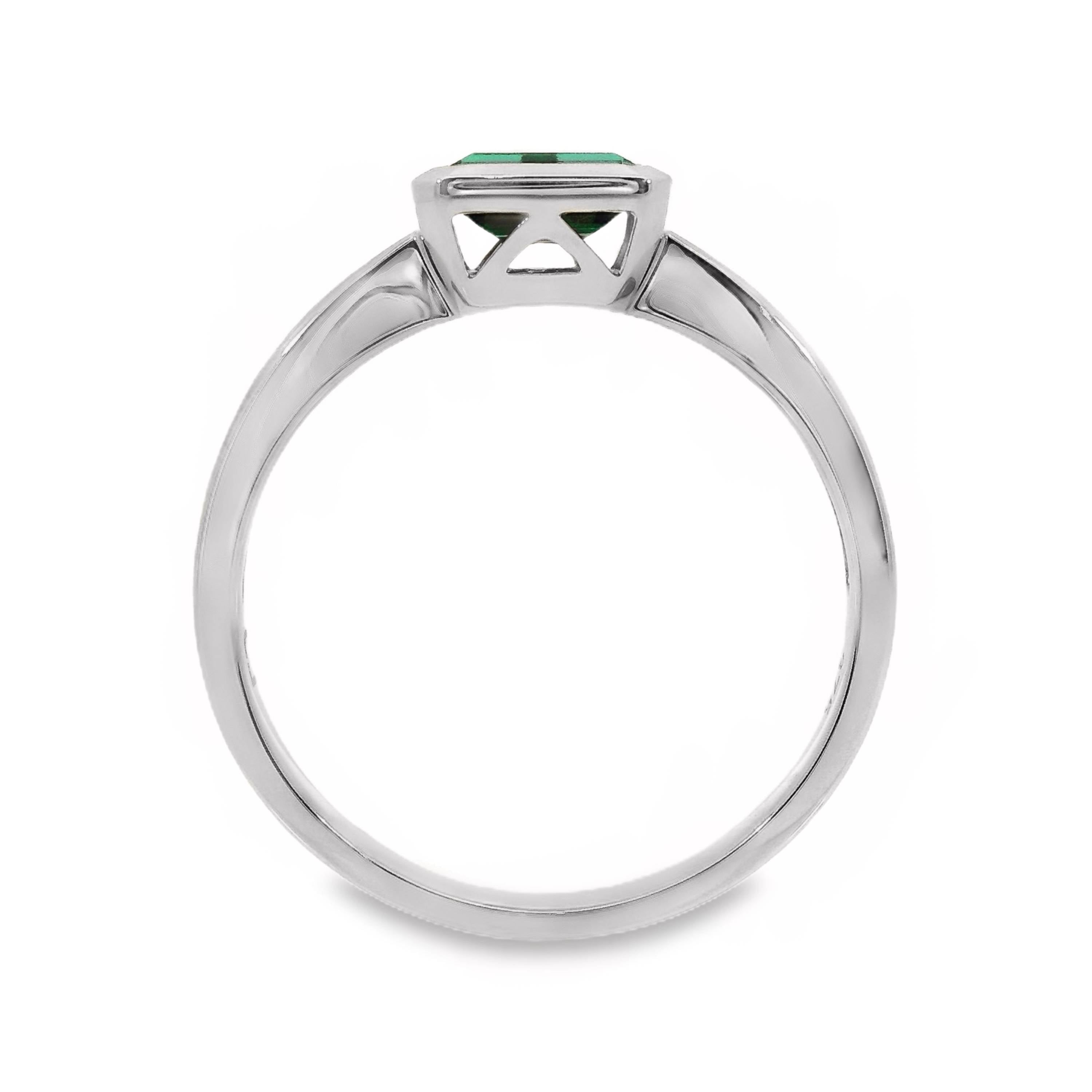 Astrid Ring