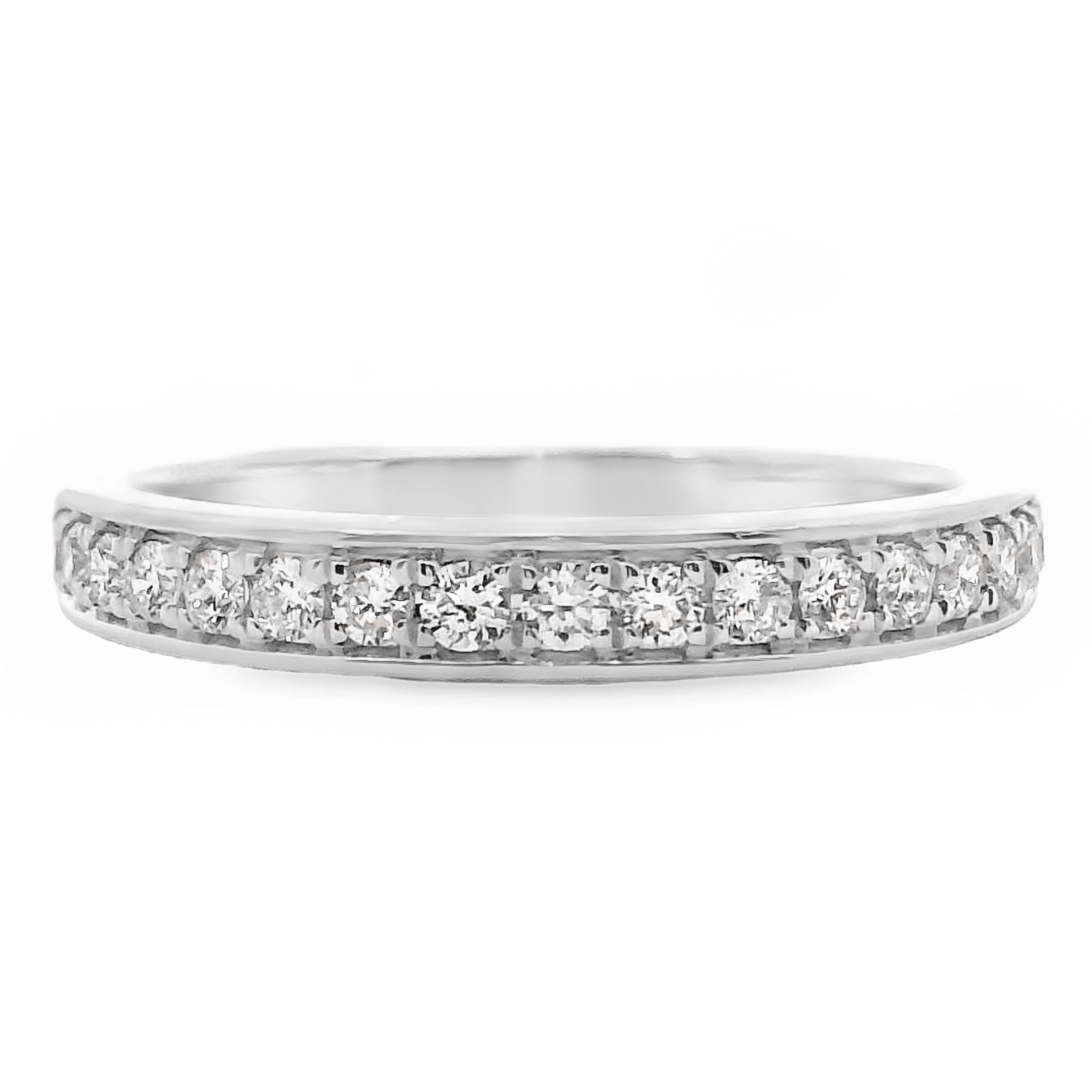 Grain Set Wedding Ring 18 = 0.35ct
