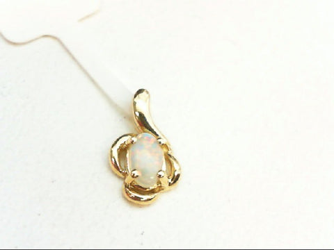 18ct Yellow Gold Opal 0.15ct Pendant