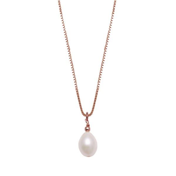Fine Box Chain Necklace with Oval Pearl