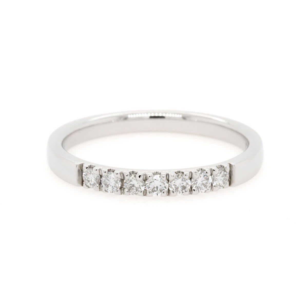 18ct White Gold Diamond Wedding Ring TDW = 0.25ct - Duffs Jewellers